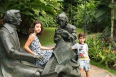 Caio e Sofia no Jardim Botânico