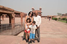 Nós e o nosso guia em Agra